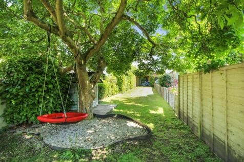 garden 2.jpg