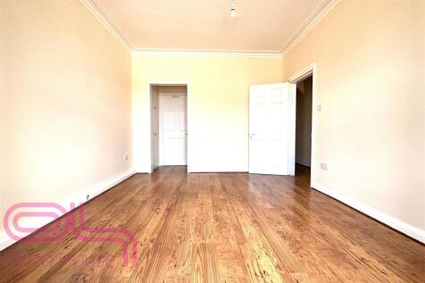 Hanworth Road Front Reception 3of3.jpg