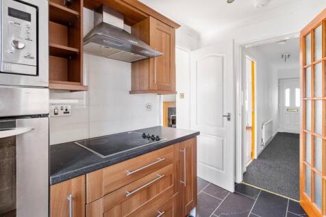 08 - Kitchen 3.jpg