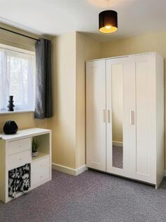 83c9a2cc-bedroom.jpg