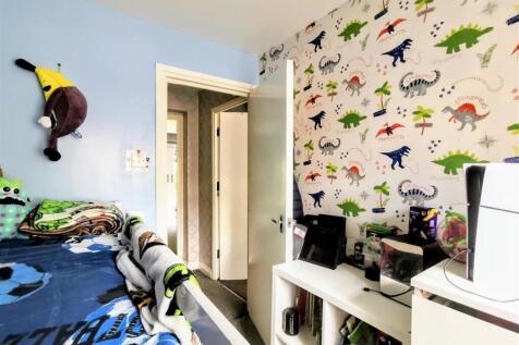 bedroom 2 2.jpg