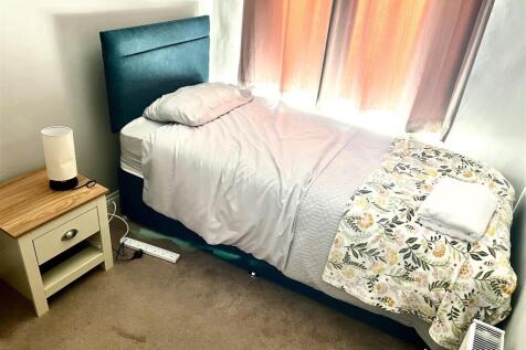 2nd Bedroom .jpg