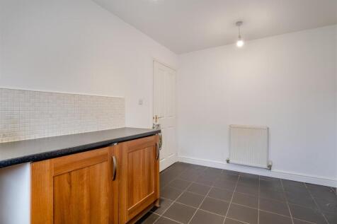 8618231-interior05.jpg