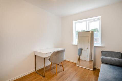 8618231-interior12.jpg