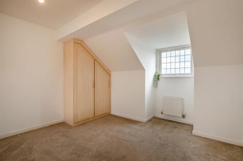 8618231-interior17.jpg