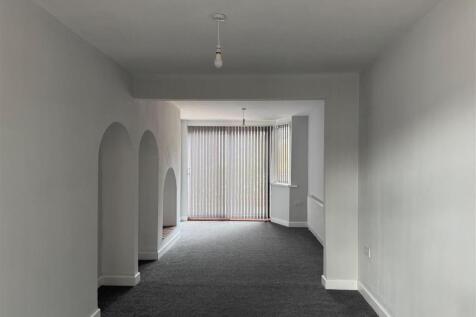 lounge4.jpeg
