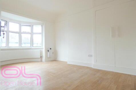 Bedroom1 12.jpg