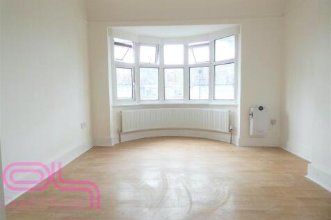 Bedroom1 22.jpg