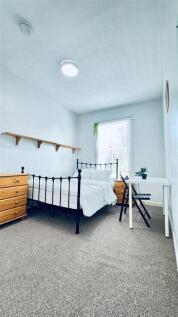 ROOM 2