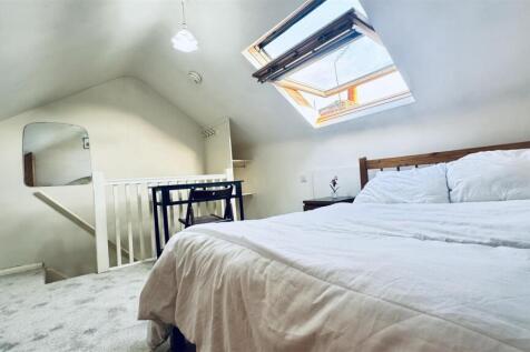 ROOM 5