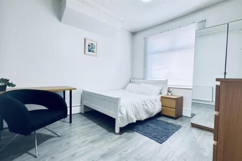 ROOM 1