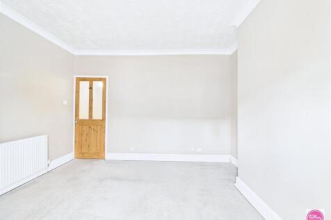 Spring Terrace Road, Stapenhill (16).jpg