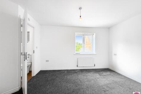Saw Mill Way, Burton on Trent (19).jpg