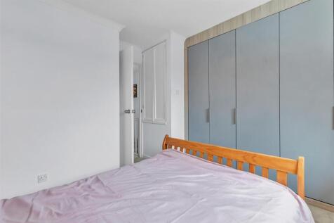 bed 1c.jpg