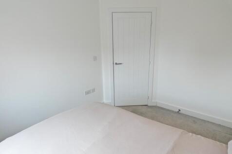 2292bed2d.jpg