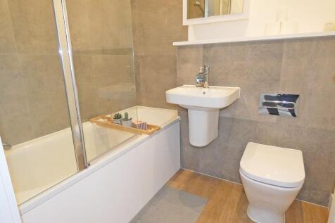 2292bathroom.jpg