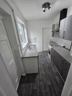 46 Nine Elms Lane 6.jpeg