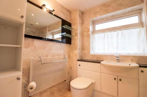 Family-Bathroom-1c_IMG_1020.jpg