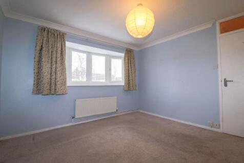 Bedroom-2b_IMG_1038.jpg