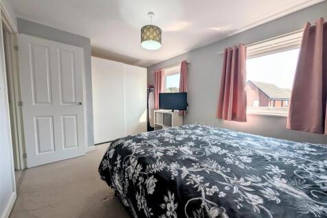 main bedroom 3.jpg