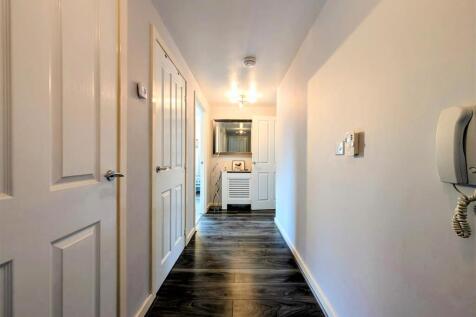 hallway.jpg