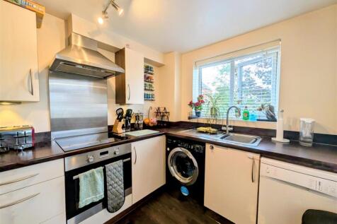 kitchen 3.jpg