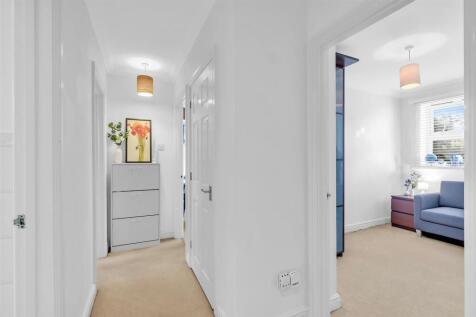 hallway 2.jpg