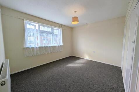 main bedroom 1.jpg