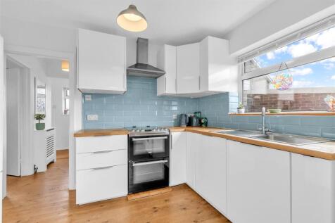 kitchen 1c.JPG