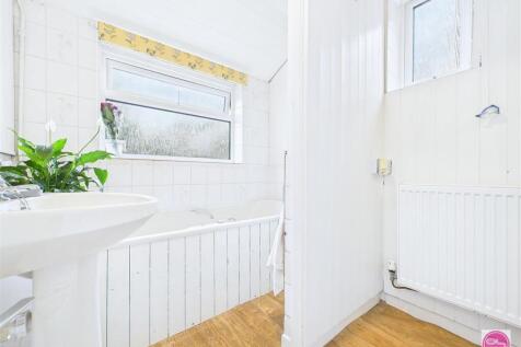 Anglesey Road, Burton on Trent (14).jpg