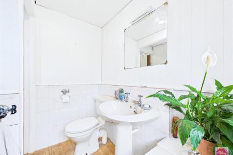 Anglesey Road, Burton on Trent (15).jpg