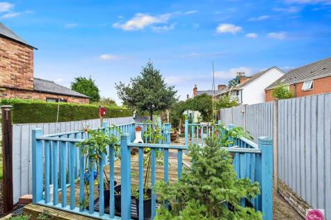 Anglesey Road, Burton on Trent (18).jpg