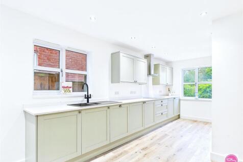 Oak Close, Castle Gresley (2).jpeg