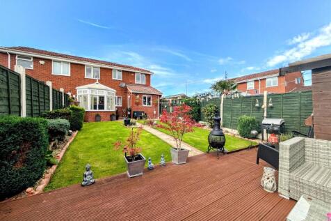 rear garden 2.jpg
