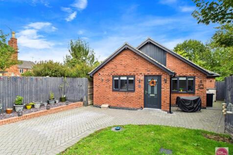 Cross Street, Castle Gresley (2).jpg