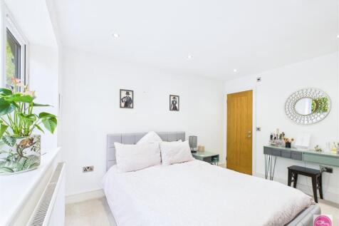 Cross Street, Castle Gresley (14).jpg