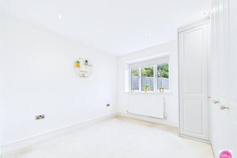 Cross Street, Castle Gresley (18).jpg