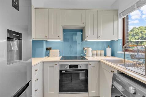 kitchen a.JPG