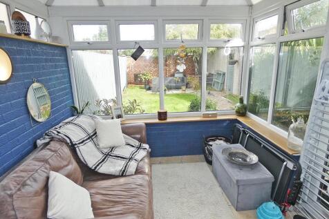 2295conservatory.jpg