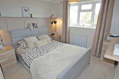 2295bed1.jpg