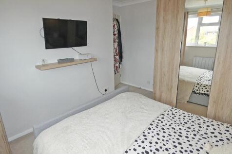 2295bed1d.jpg
