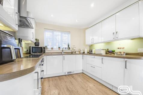 Doveridge Road (11).jpg