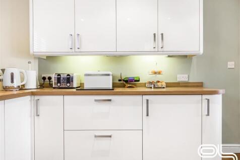 Doveridge Road (13).jpg