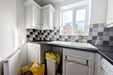 kitchen 3.jpg