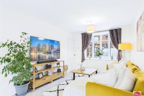 Main Street, Overseal (16).jpg