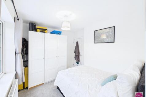 Main Street, Overseal (23).jpg