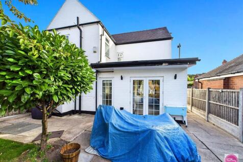 Main Street, Overseal (32).jpg