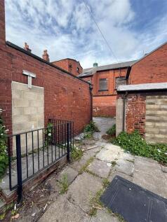 WhatsApp Image 2025-07-05 at 17.34.51 (7).jpeg