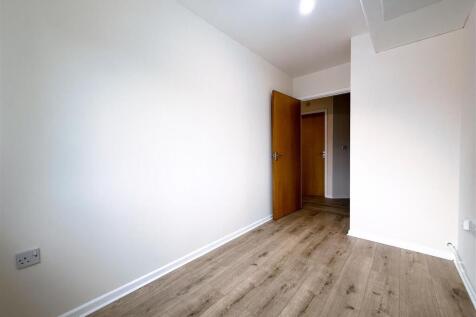 Grants Yard, Burton on Trent (11).jpg