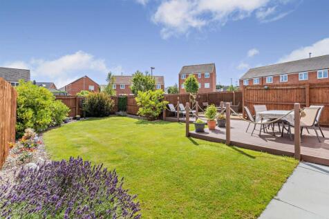 Outside - Back Garden